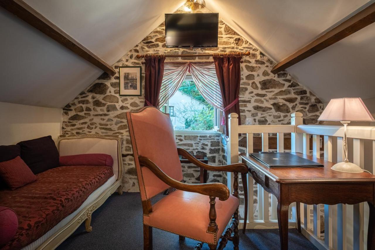 Au Moulin De La Gorce Bed & Breakfast La Roche-l'Abeille ภายนอก รูปภาพ